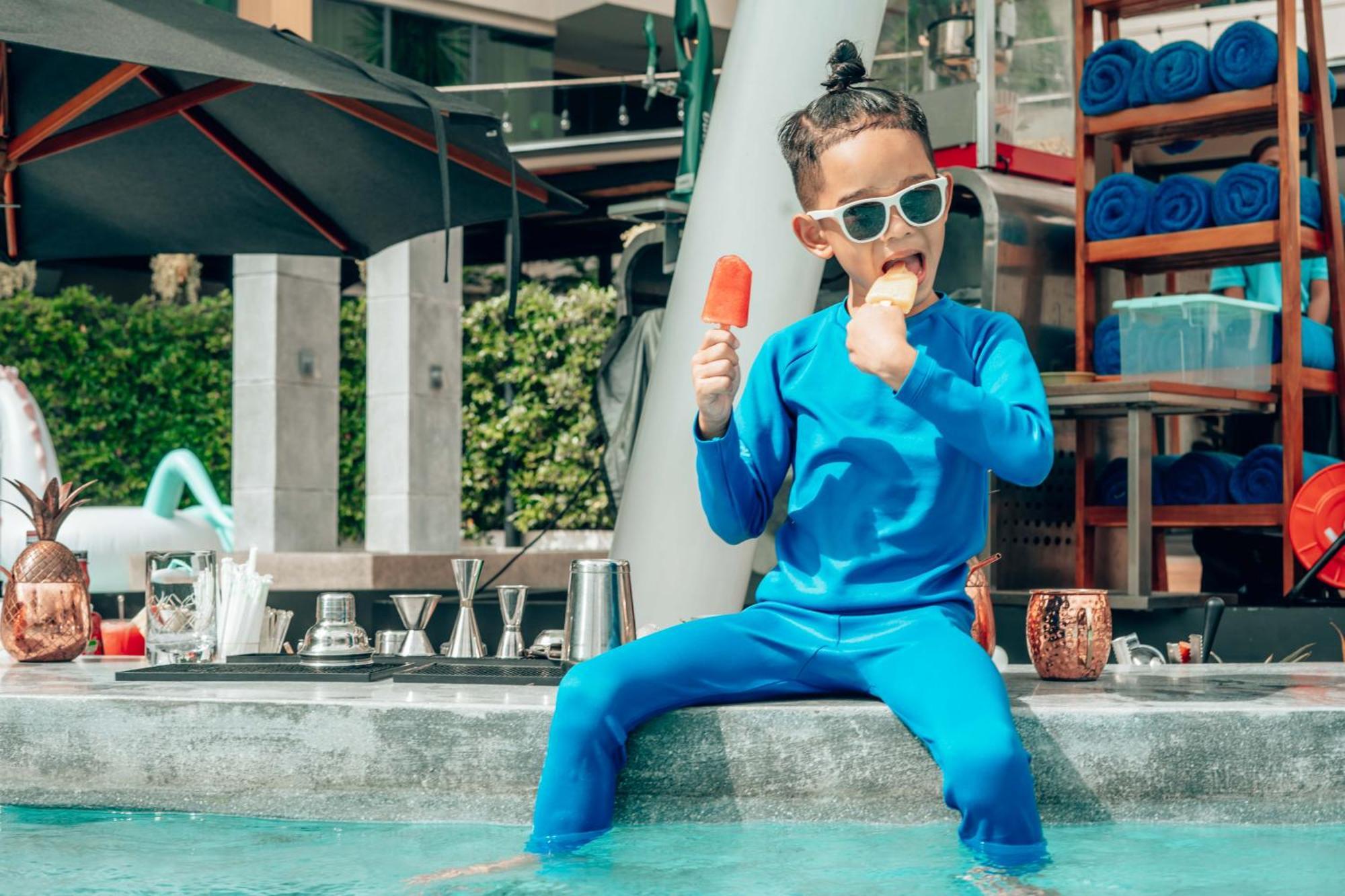 Skyview Resort Phuket Patong Beach Εξωτερικό φωτογραφία DJ Baby K
